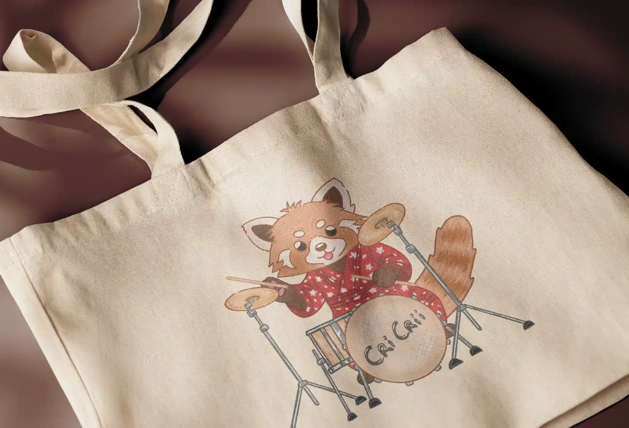 By Ethel, création d'une illustration sur-mesure, mise en avant sur un sac.